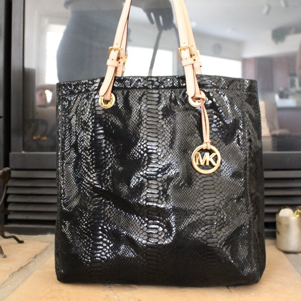 Michael Kors Black Tote - Picture 10 of 11